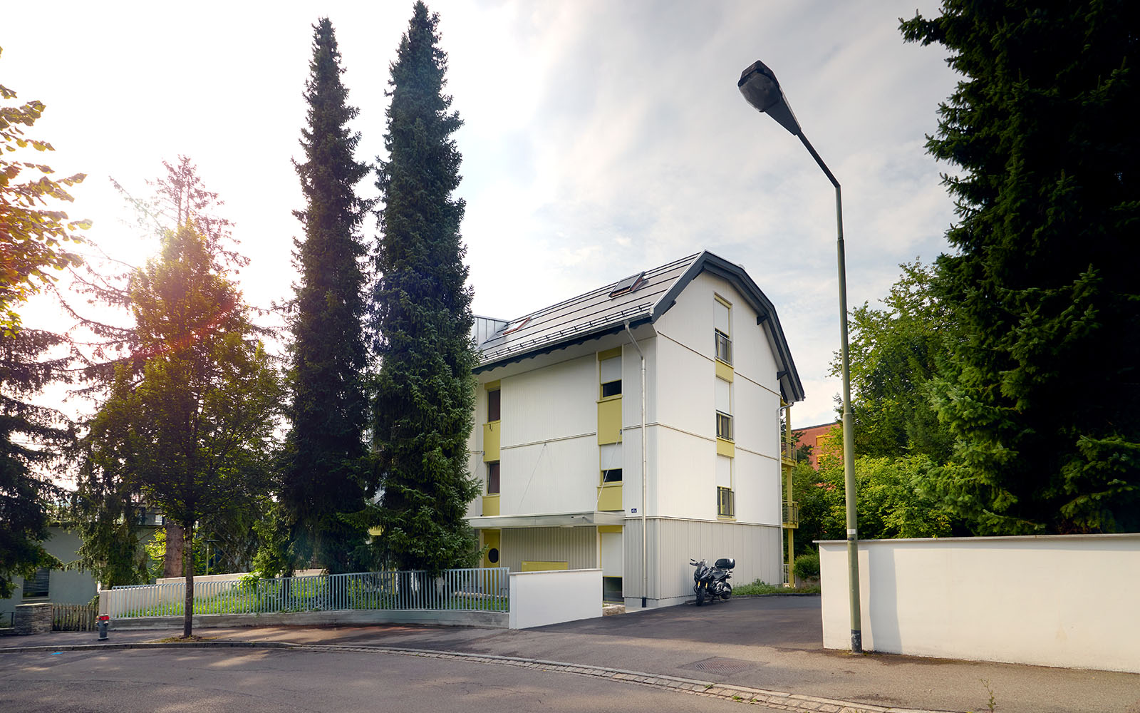 Mehrfamilienhaus Waldhofstrasse